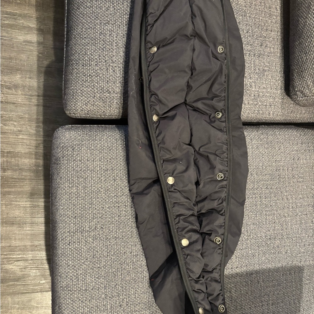 Black Kanuk snap-in coat extender